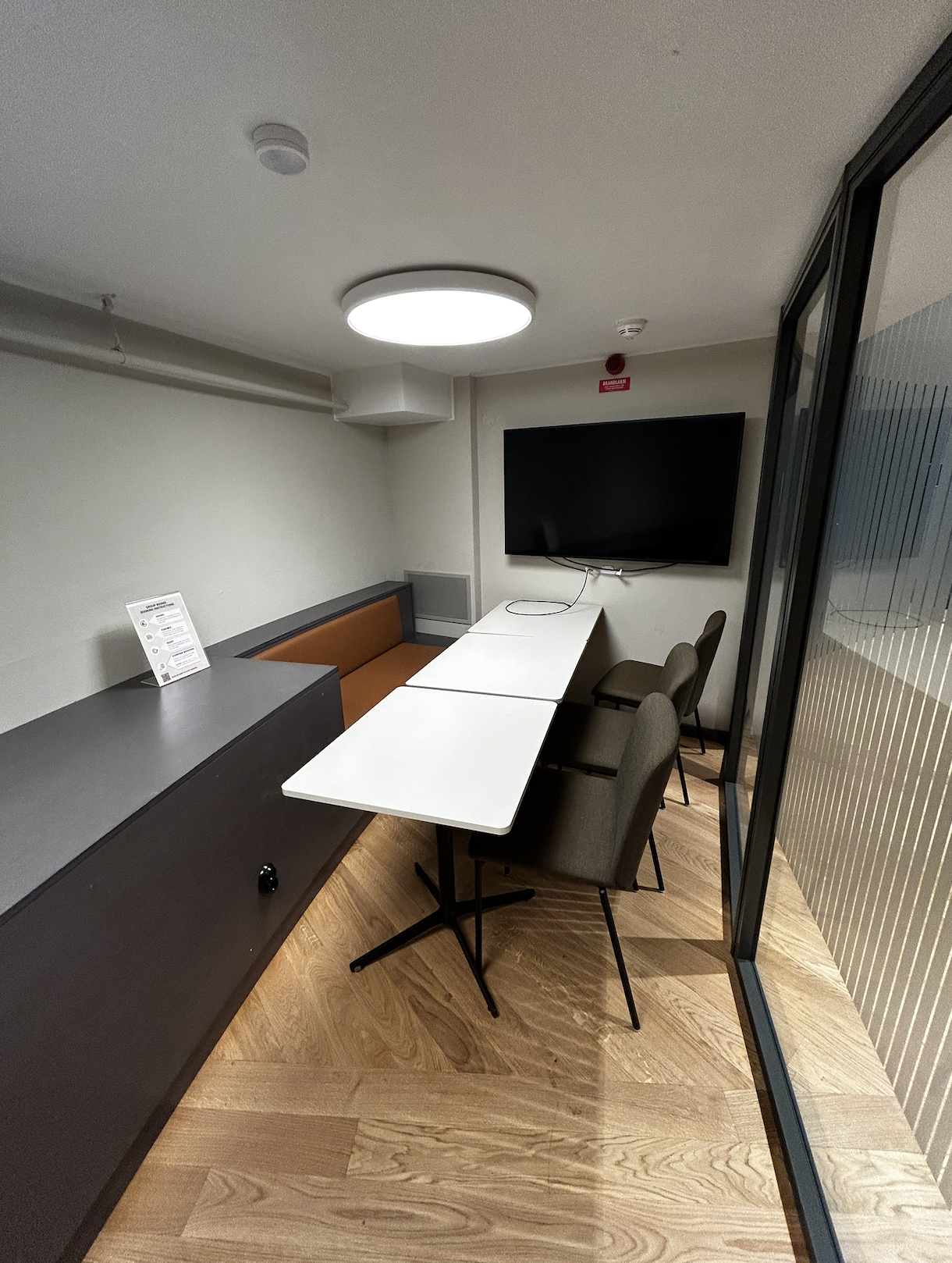 Group study room on floor 9